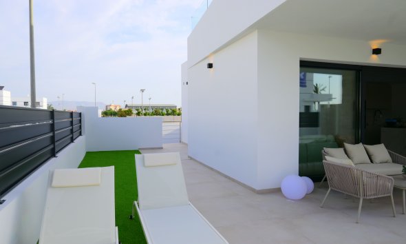 Nybyggeri - Villa -
Dolores