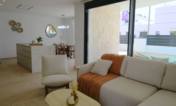 Nybyggeri - Villa -
Dolores