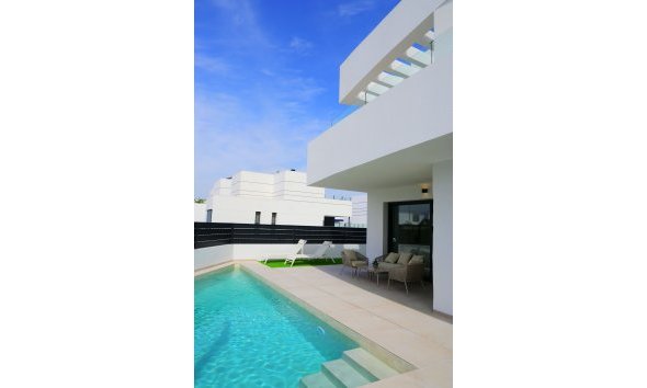 Nybyggeri - Villa -
Dolores