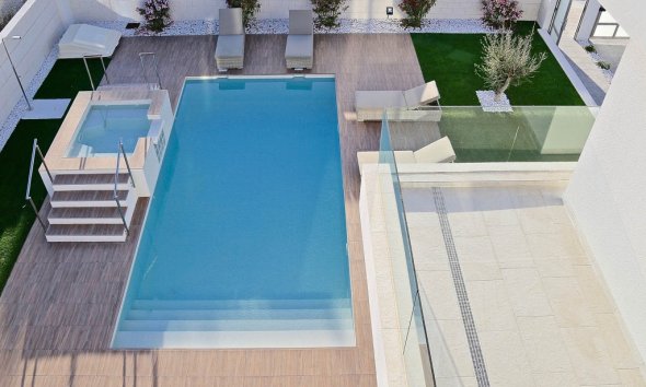 Obra nueva - Villa -
Dehesa de Campoamor