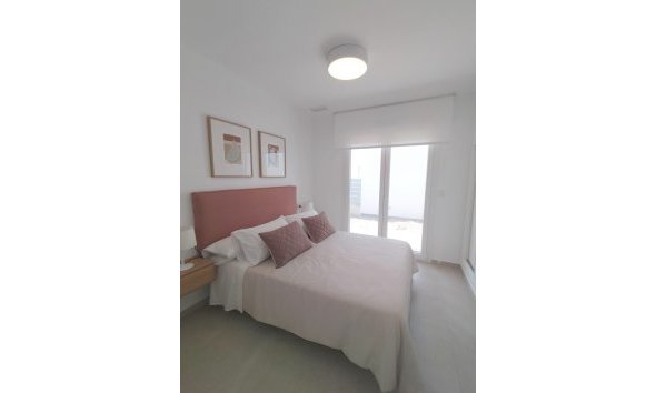 New Build - Villa -
Entrenaranjos