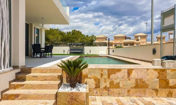 Nybyggeri - Villa -
Orihuela Costa
