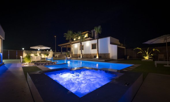 New Build - Villa -
Jerónimo y Avileses