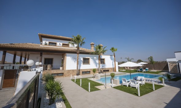 Obra nueva - Villa -
Jerónimo y Avileses