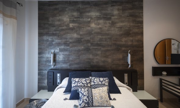 Obra nueva - Villa -
Jerónimo y Avileses