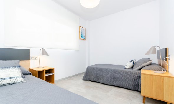 Obra nueva - Adosado -
Torrevieja