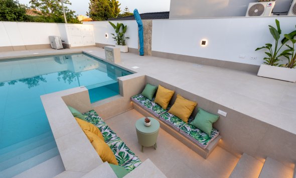 Nybyggeri - Villa -
Orihuela Costa