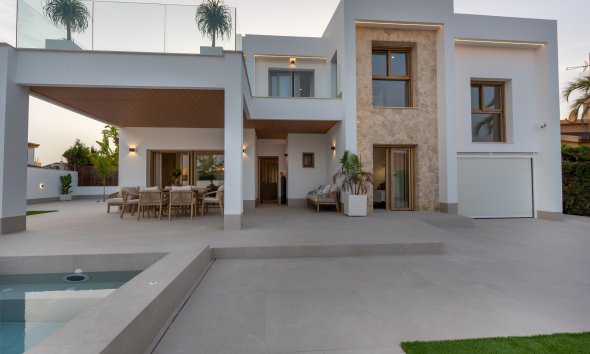 Nybyggeri - Villa -
Orihuela Costa