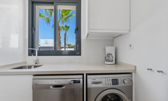 Resale - Apartment -
Orihuela Costa - Villamartín