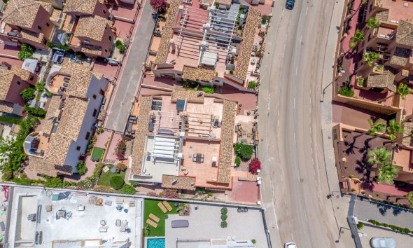 Resale - Townhouse -
San Miguel de Salinas