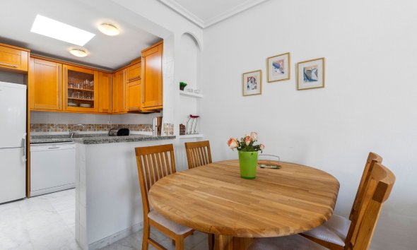 Resale - Townhouse -
San Miguel de Salinas