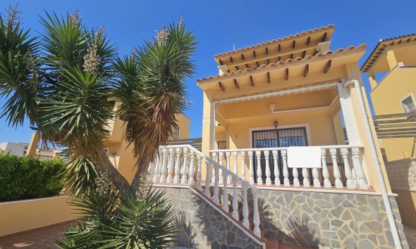 Gensalg - Villa -
Villamartín - Lomas del Golf
