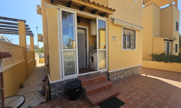 Gensalg - Villa -
Villamartín - Lomas del Golf