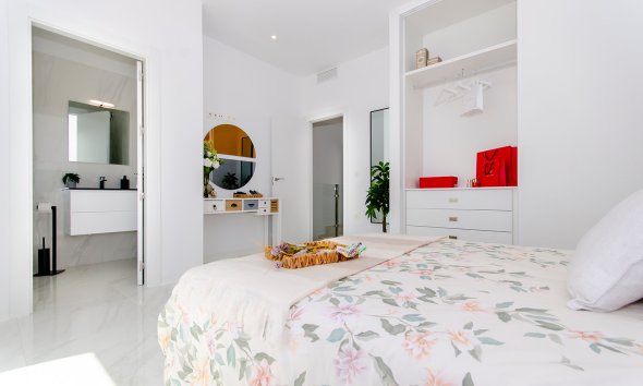 Nybyggeri - Villa -
Orihuela Costa - Orihuela
