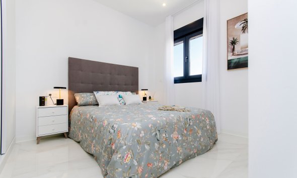 Nybyggeri - Villa -
Orihuela Costa - Orihuela