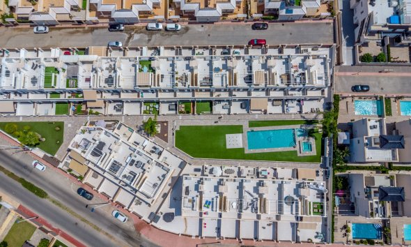 Resale - Townhouse -
Torrevieja