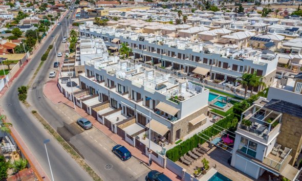 Resale - Townhouse -
Torrevieja