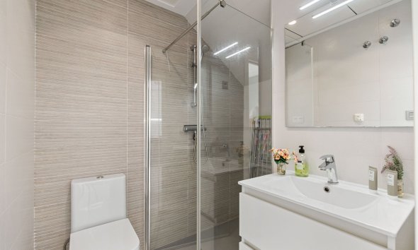 Resale - Townhouse -
Torrevieja