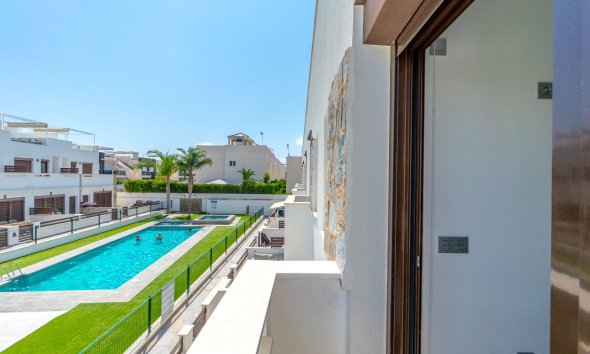 Resale - Townhouse -
Torrevieja