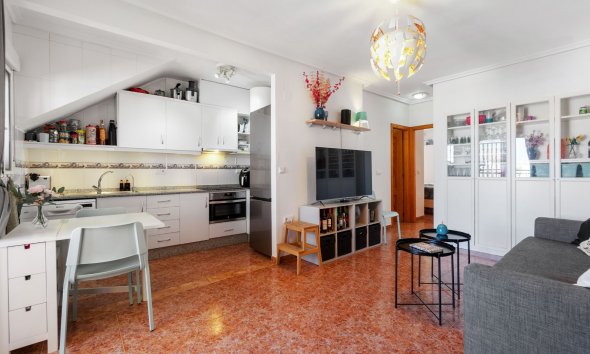 Resale - Apartment -
Orihuela Costa