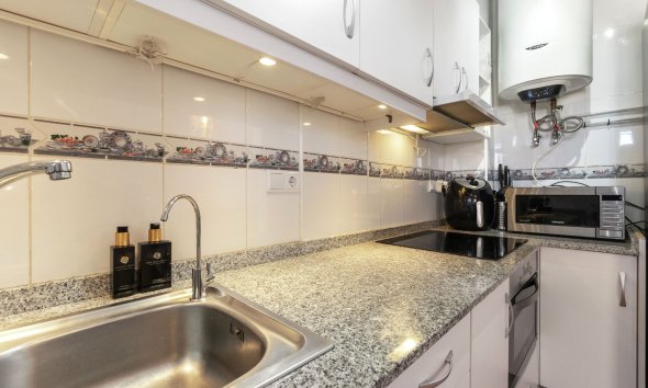 Resale - Apartment -
Orihuela Costa