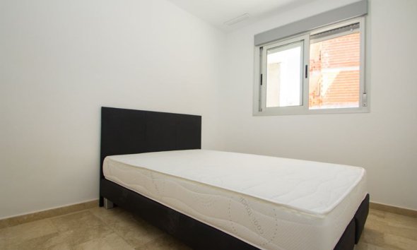 New Build - Apartment -
Res. Las Filipinas