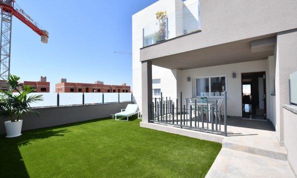 Nybyggeri - Lejlighed -
San Miguel de Salinas