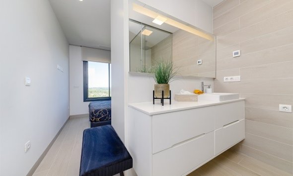 Reventa - Apartamento -
Orihuela Costa - Las Colinas golf