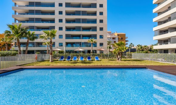 Reventa - Apartamento -
Orihuela Costa - Punta Prima