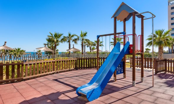 Reventa - Apartamento -
Orihuela Costa - Punta Prima