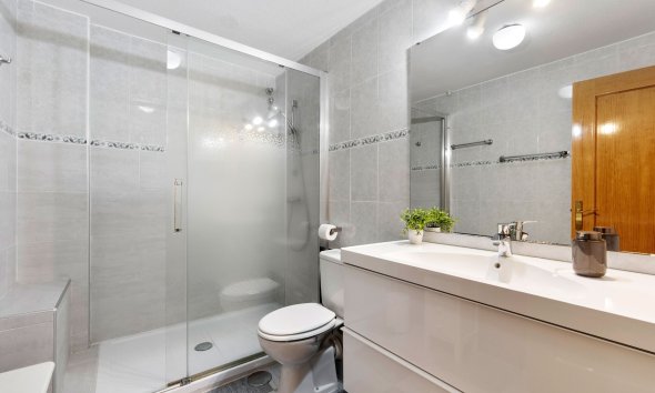 Reventa - Adosado -
Pilar de la Horadada - Torre de la Horadada