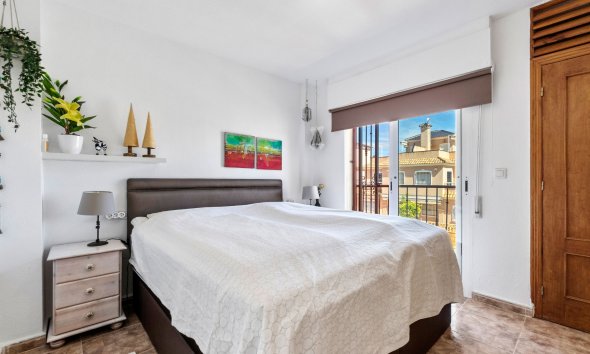 Reventa - Adosado -
Pilar de la Horadada - Torre de la Horadada