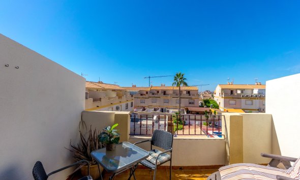 Reventa - Adosado -
Pilar de la Horadada - Torre de la Horadada