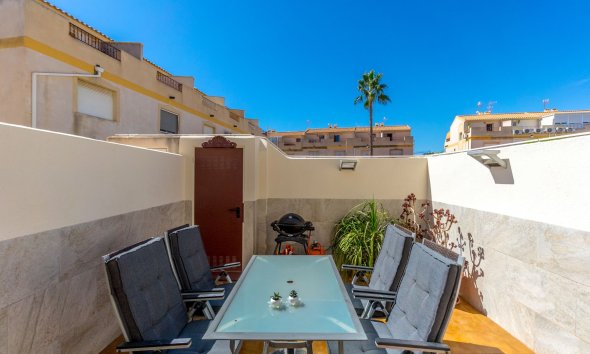 Reventa - Adosado -
Pilar de la Horadada - Torre de la Horadada