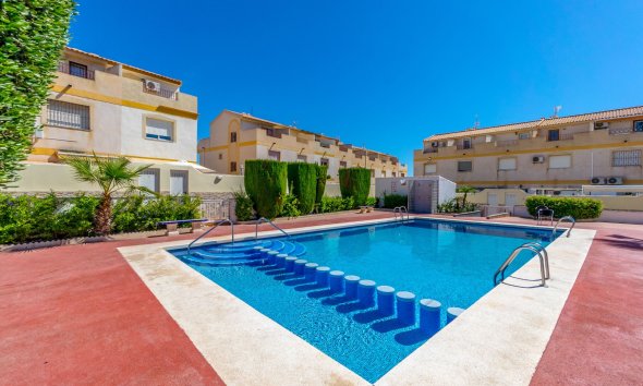 Reventa - Adosado -
Pilar de la Horadada - Torre de la Horadada