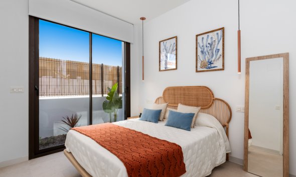 Obra nueva - Villa -
Los Alcázares