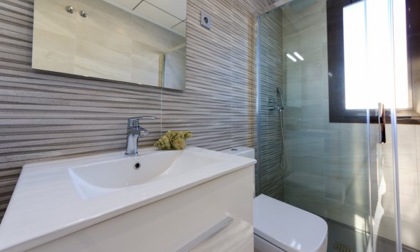 Obra nueva - Adosado -
Pilar de la Horadada