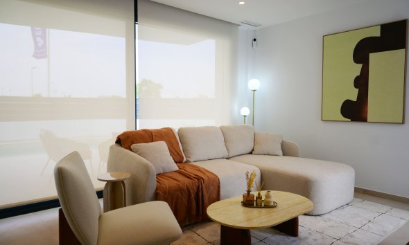 Obra nueva - Adosado -
Dolores