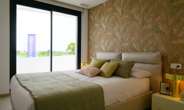 Obra nueva - Adosado -
Dolores