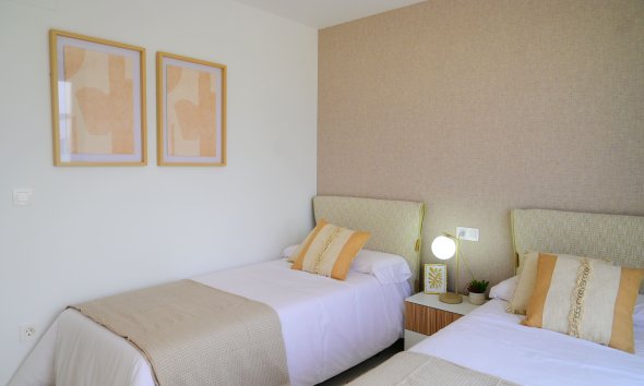 Obra nueva - Adosado -
Dolores