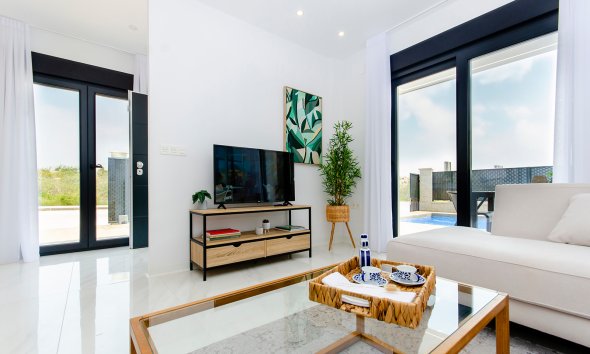 Obra nueva - Villa -
Orihuela Costa - Orihuela