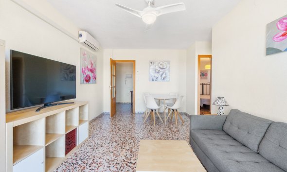 Reventa - Apartamento -
Torrevieja