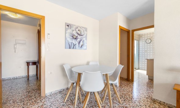 Reventa - Apartamento -
Torrevieja