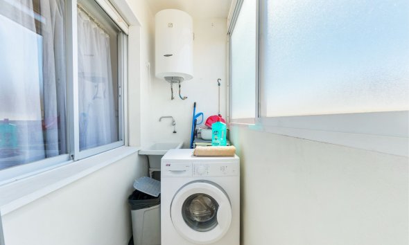 Reventa - Apartamento -
Torrevieja