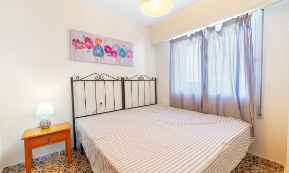 Reventa - Apartamento -
Torrevieja