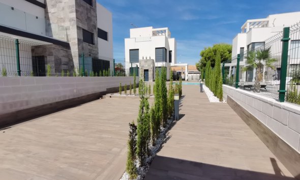 Obra nueva - Villa -
Cartagena