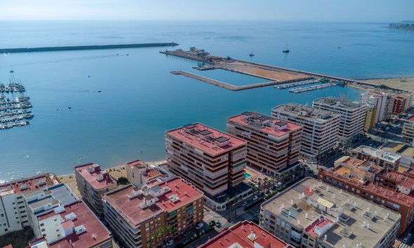 Reventa - Apartamento -
Torrevieja