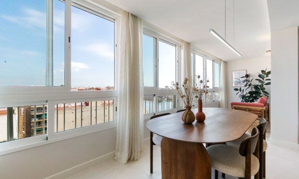 Reventa - Apartamento -
Torrevieja