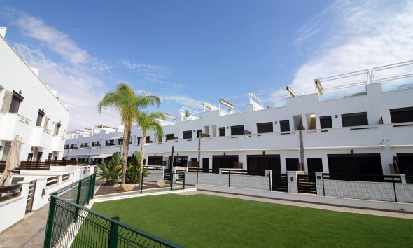 Obra nueva - Adosado -
Pilar de la Horadada