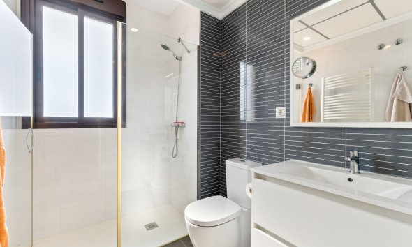 Reventa - Apartamento -
Orihuela Costa - Lomas De Cabo Roig